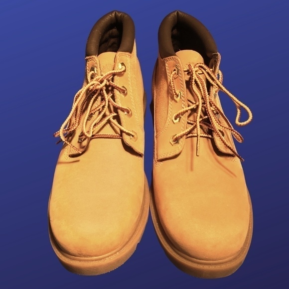 TIMBERLAND Women’s “Nellie” CHUKKA BOOTS (A1TXM), WHEAT, US 8.5, NWOB - Picture 1 of 9